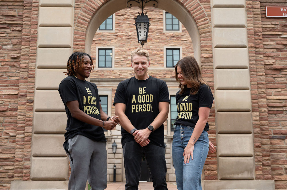 
                      
                        Signature T-Shirt - Graceful Gold
                      
                    