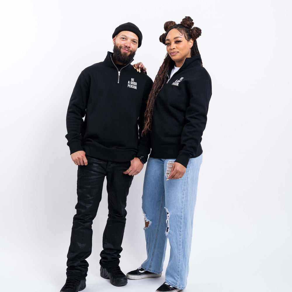 
                      
                        Signature 1/4 Zip - Black
                      
                    