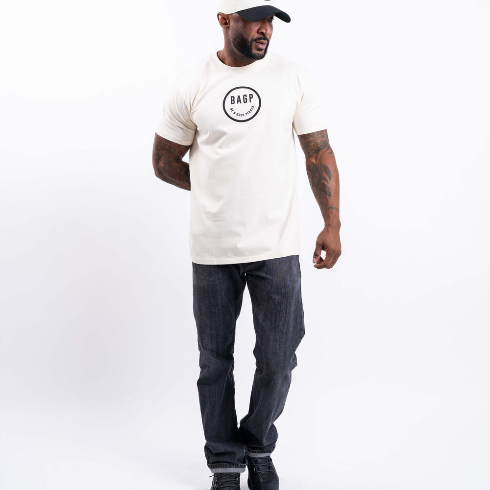 
                      
                        Smiley T-Shirt - Cream/Black
                      
                    