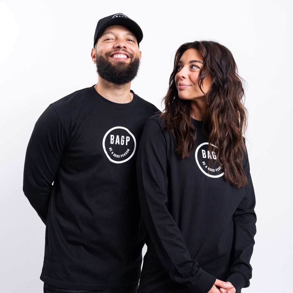 
                      
                        Smiley Long Sleeve - Black
                      
                    