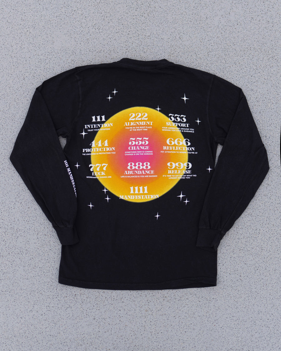 Manifestation Black Warm Hue Long Sleeve